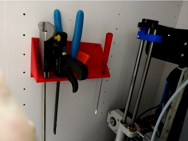 Tool Holder for 3D-Printer housing by sat-lhs