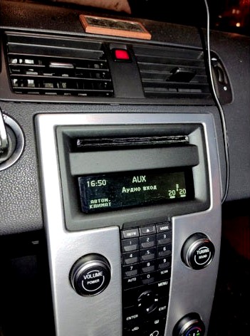 adapter cd for Volvo C30, S40, V50, C70 by NLegion