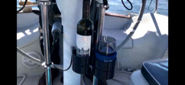 Boat Cup Holder by TheLoupen