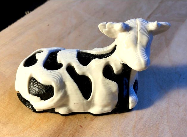 Two Colour Cow, single extruder by Ukdw