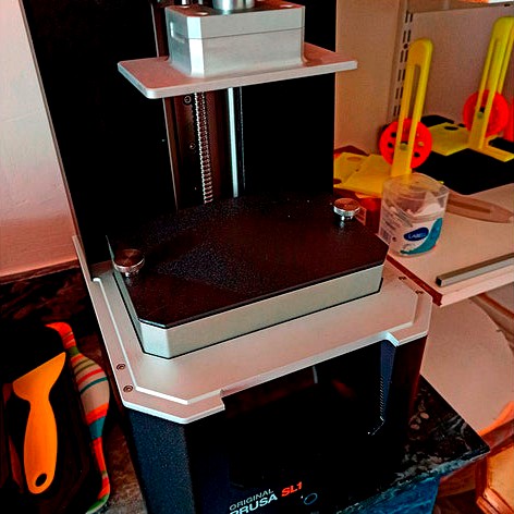 Plaque de protection bac de résine pour imprimante Prusa SL1 by rio31