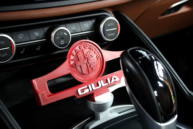 Supporto cellulare per Alfa Romeo Giulia e Stelvio (phone stand for Alfa Giulia and Stelvio) by mbellucci