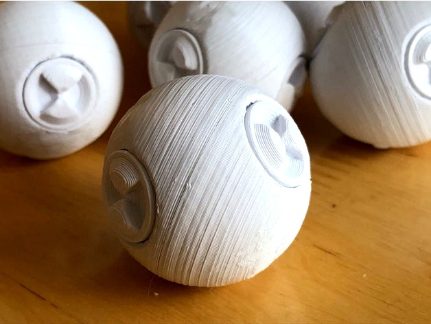 Interconnecting Spheres with Tetrahedrally-oriented Asexual Swivel Snaps by DaveMakesStuff