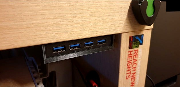 Orico USB 3.0 HUB - Under Desk Mount by Nergal0