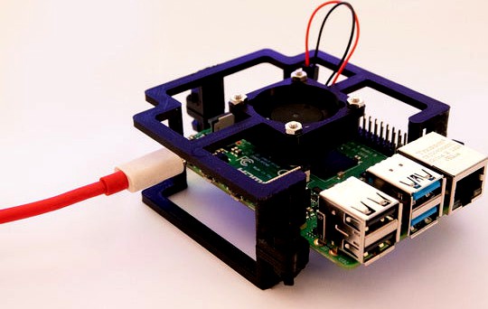 Minimal case for raspberry pi 4 with cooling fan 30x30x7mm by Akyelle