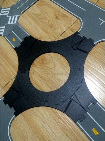 Round about for TOMICA use a laser cutter. by linuxserchers