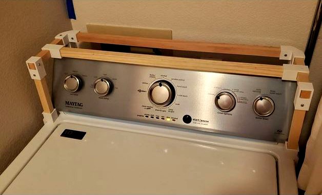 Laundry Shelf bracket system by Ikariya