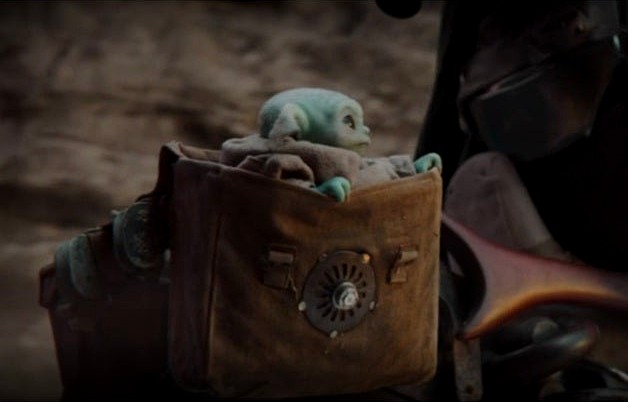 The Mandalorian S2 E1 Chapter 9 - Baby Yoda Bag Greeblie by TonyBlokeDesigns