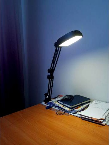 Desk lamp with clamp by celalasici