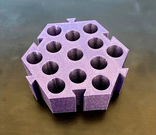 Interlocking Hexagon Cricut Pen Holders by khow92