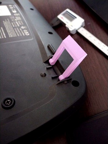 Logitech Wave keyboard leg by GreenDj