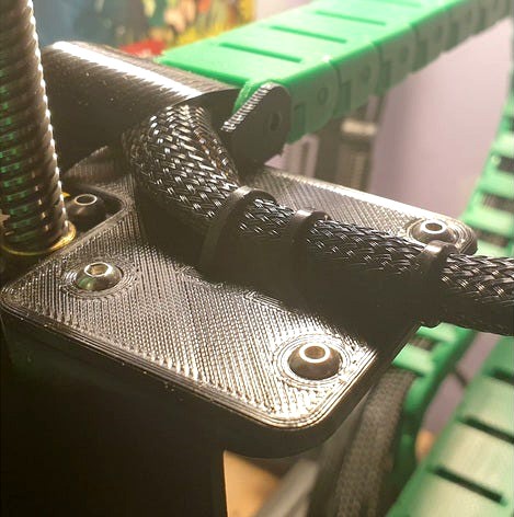 Ender 3 Cable Chain Gantry Mount [Remix Gantry Mount] by jerryfudd