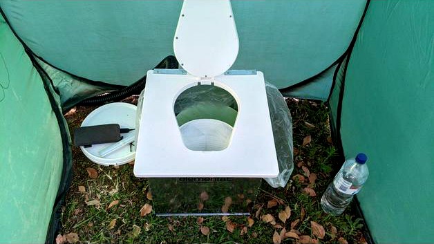 Camping / Portable Composting Toilet by Karlostavitch