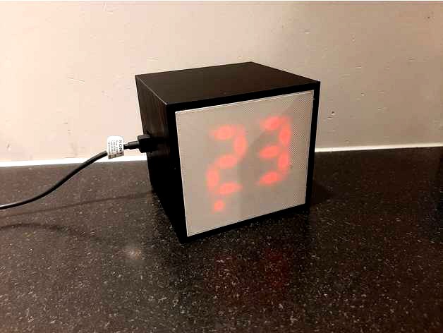 Digital clock  by beuntje