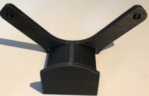 Headphone Vesa Mount 100 mm by g0ttschalk