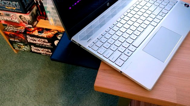 Desk Buddy by LLBCharge