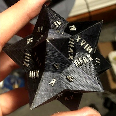 Spiky D20 by RobertoNessy