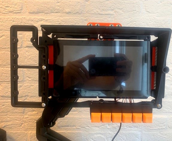 A bottom mounted keyboard for the ARM Terminal by jplattel