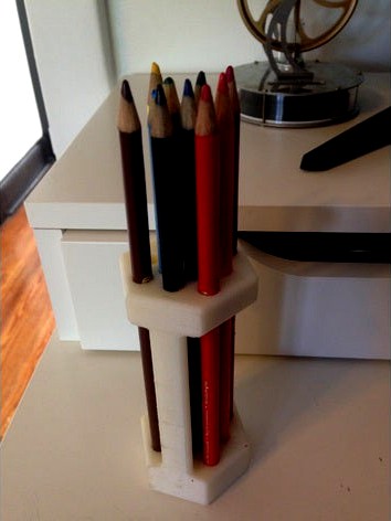 Weighted Colored Pencil Holder #studentdesignchallenge by montematico