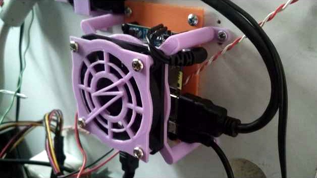 Soporte ventilador 60x60 Raspberry - OrangePI - Arduino by latriplec