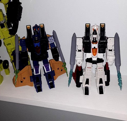 WFS ER  Dirge and Ramjet G1 style Weapons by Perceptors75