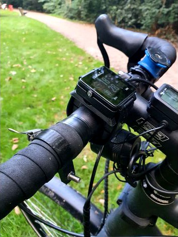 Vivoactive handlebar mount to use with or whithout charging cradle by Superole