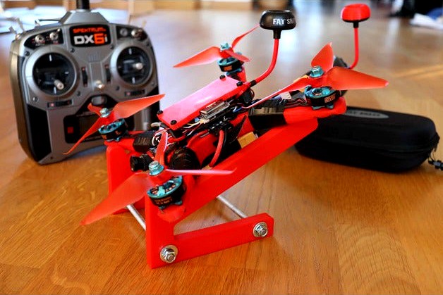 FPV Racer Racecopter Frame 5 Inch (220mm diagonal) by Mattef