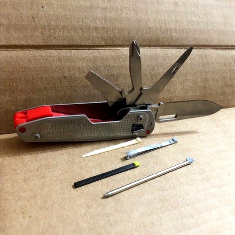 Leatherman Free T2 - Extra Tool Slots by danielhulbert