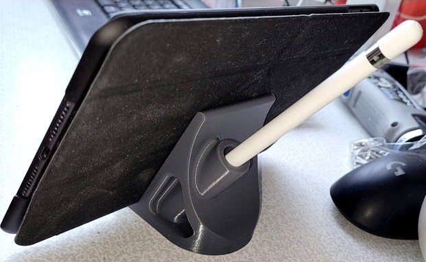 IPad stand with stylus holder by Rubl2010