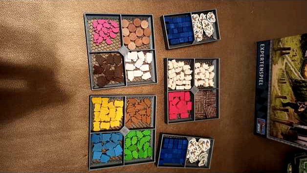 Hallertau Insert by Wylaryzel