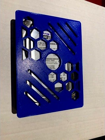 3.5"SATA HDD Enclosure by fkuong