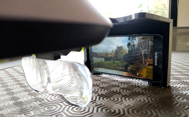 poor man's FPV goggles (2D version) by f2knpw