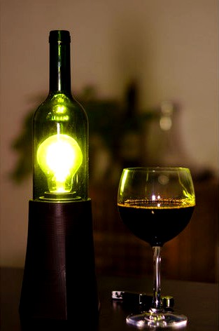 Wine bottle lamp by nagilum