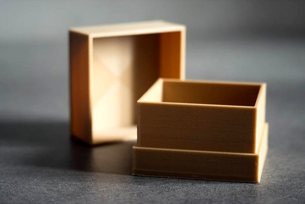 Little Box by croissssant