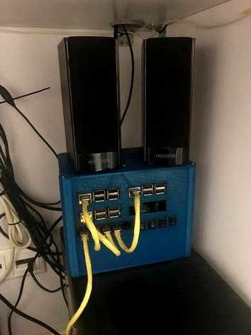 Raspberry PI3 Cluster by AKEB