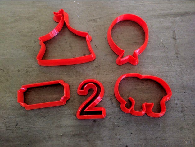 Customizable Cookie Cutter by brandroid64