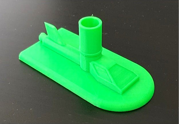 Balloon Hovercraft by Beertema
