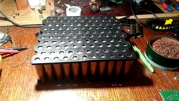18650 battery holder by kodizhuk