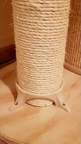 sisal scratching post stabilization by JoeGu