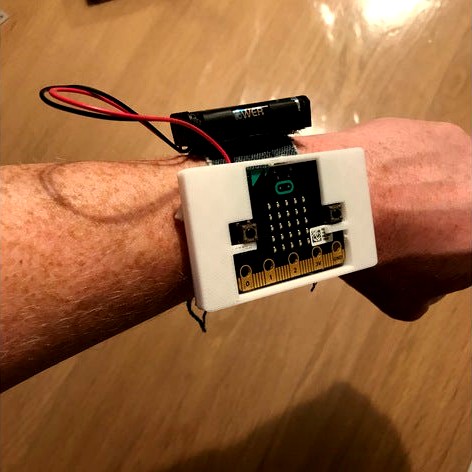 MicroBit velcro cover by Lars800r