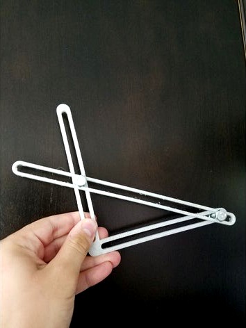 Pythagorean Calculator by EthanGoldfish