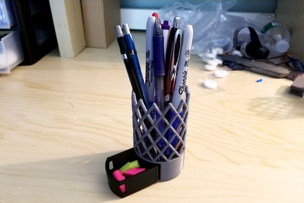 Pencil Holder with Drawer by carteram