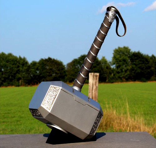 Thor Hammer Mjolnir Stand by MassassiOrder