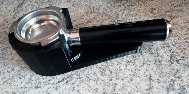 DeLonghi EC850M portafilter holder by michalko99