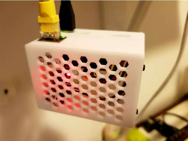 Raspberry pi zero and ENC28J60 enclosure by hananbar