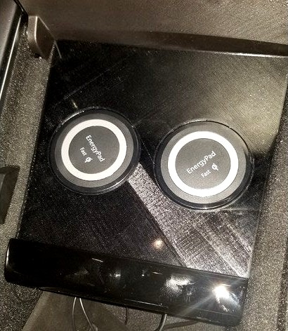 Simple Dual Wireless Qi Charger for Tesla Model 3 by jjlionberger