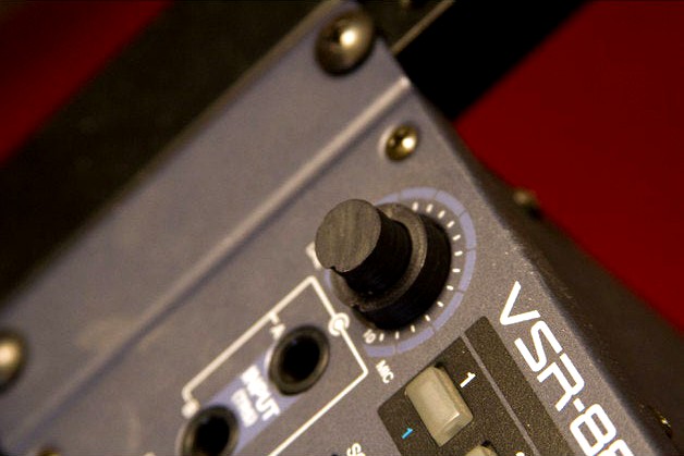 Concentric knob for Roland VSR-880 by EMRL