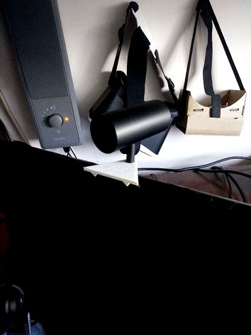 Oculus Rift - Generic LCD Sensor Mount by lsummers