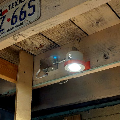 LED can light bracket by tedder