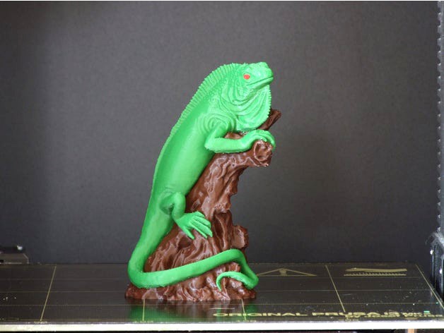 Lizard (multi-material remix) by cipis